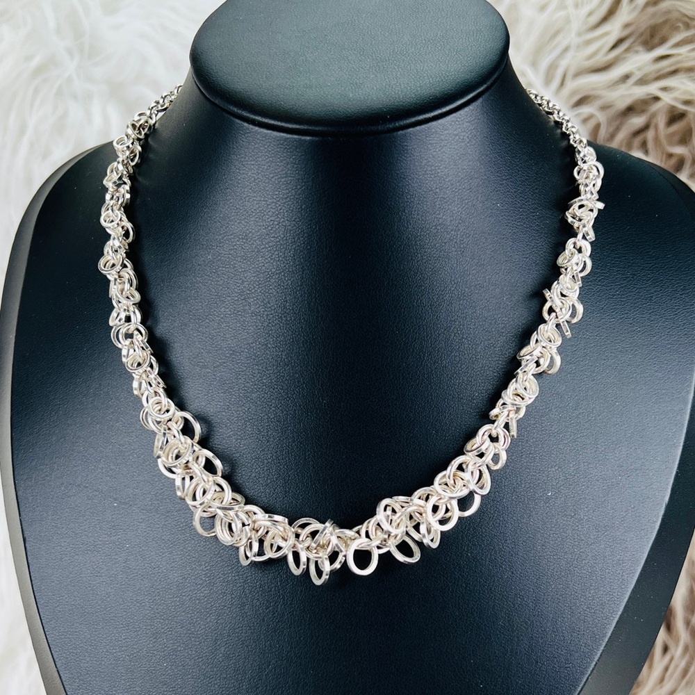 Vintage Silvertone Multi Circle Linked Chain Neck… - image 3